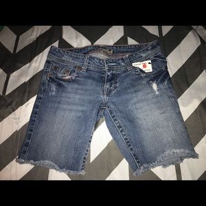 American Eagle Outfitters Jean shorts NWT